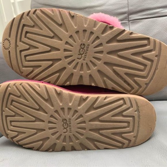 Ugg Classic Bailey Button Victorian Pink Youth Girls size 4 - Picture 6 of 6